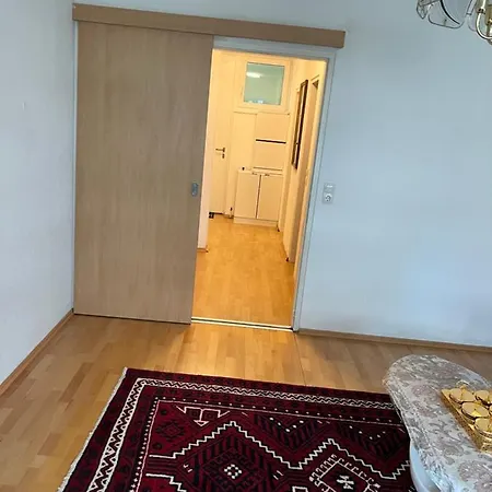 Ein Zimmerwohnung