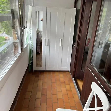 Ein Zimmerwohnung Apartman Innsbruck